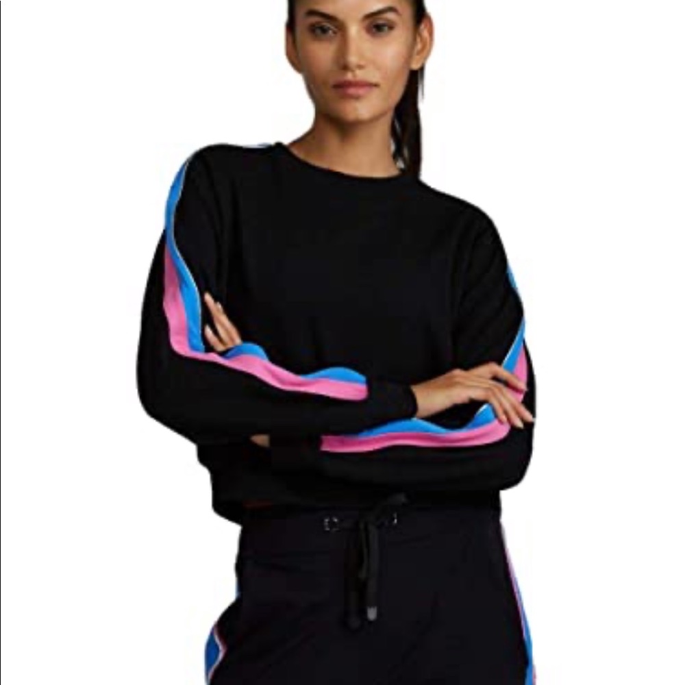 Noli Yoga Chase Sweatshirt